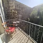La Maison De Thomas Arpaillargues-et-Aureillac