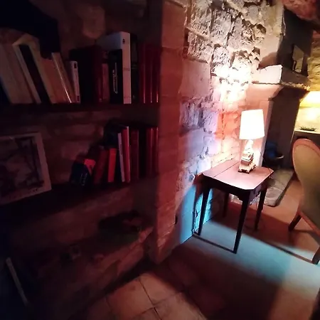 Holiday home La Maison De Thomas Arpaillargues-et-Aureillac