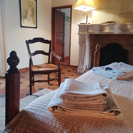 Сasa de vacaciones La Maison De Thomas Arpaillargues-et-Aureillac